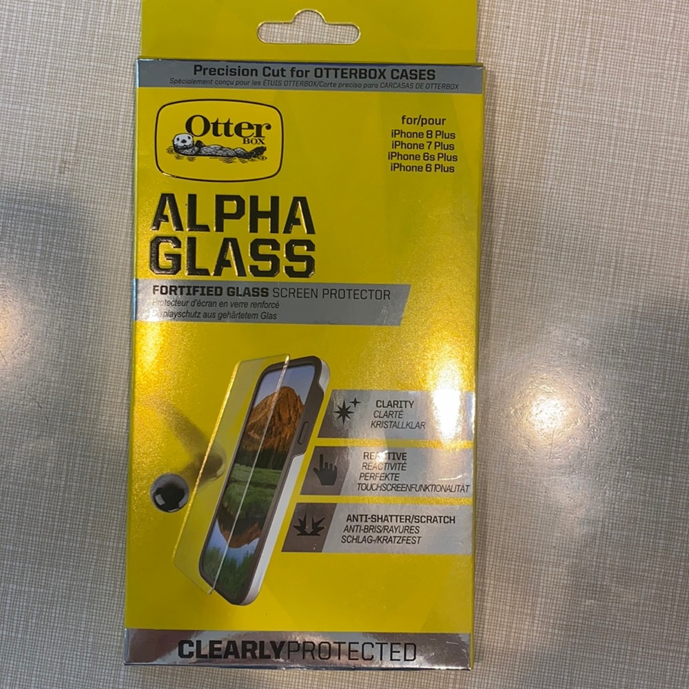 OtterBox Alpha Glass Screen Protector iPhone